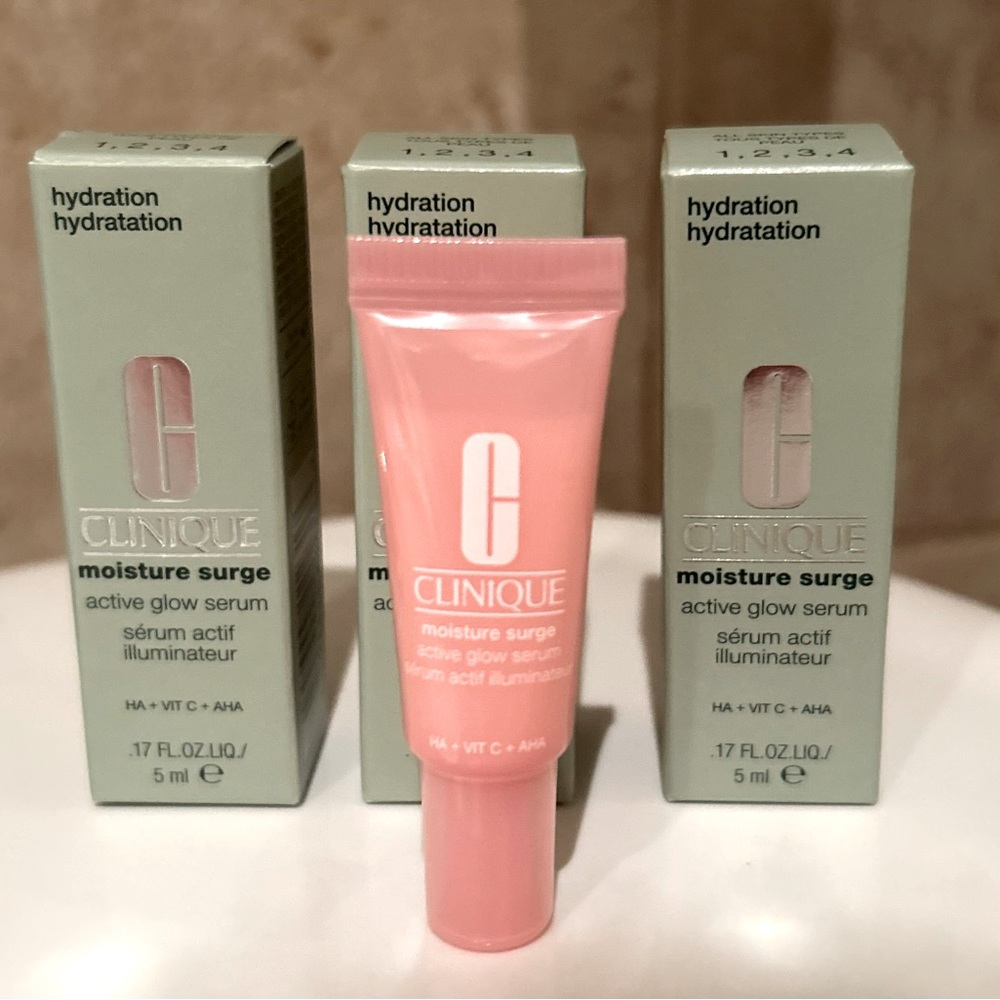 Clinique Moisture Surge Active Glow Serum with Hyaluronic Acid